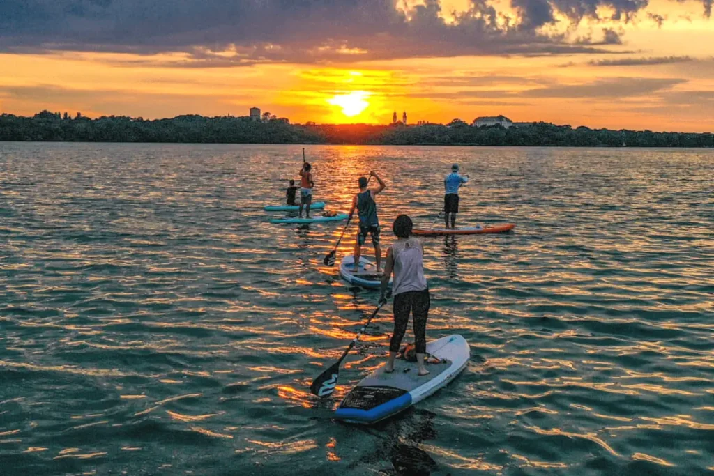 SUP-túrák a tatai Öreg-tavon és Neszmélyben